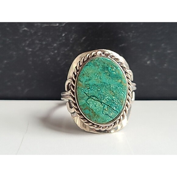 Alpaca Green Stone Oval Shaped Adjustable Ring Vintage, SIZE US 7.5 Vintage - Picture 1 of 10